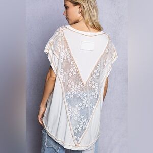 POL Ivory Floral Lace Top